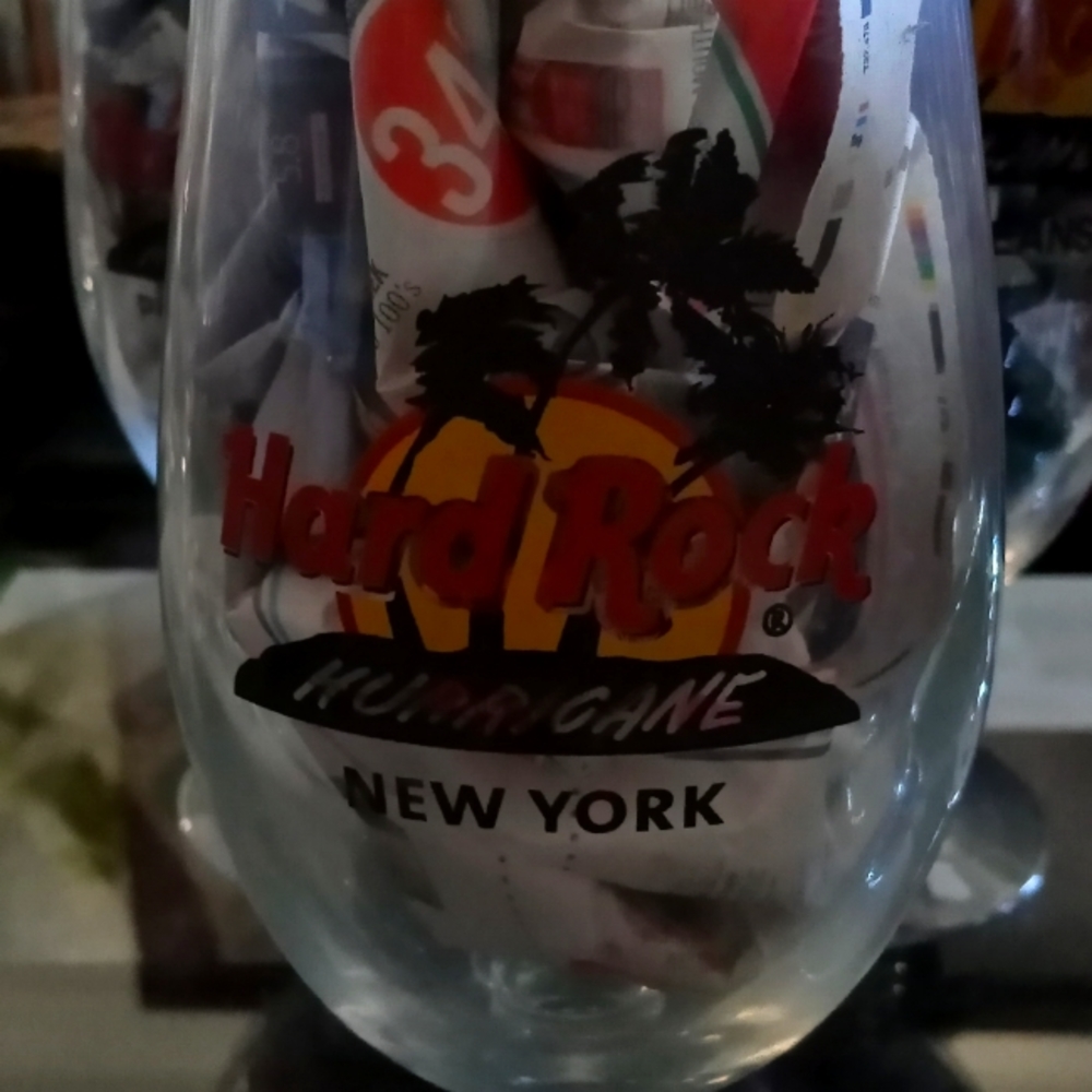 HRC New York Hurricane glass